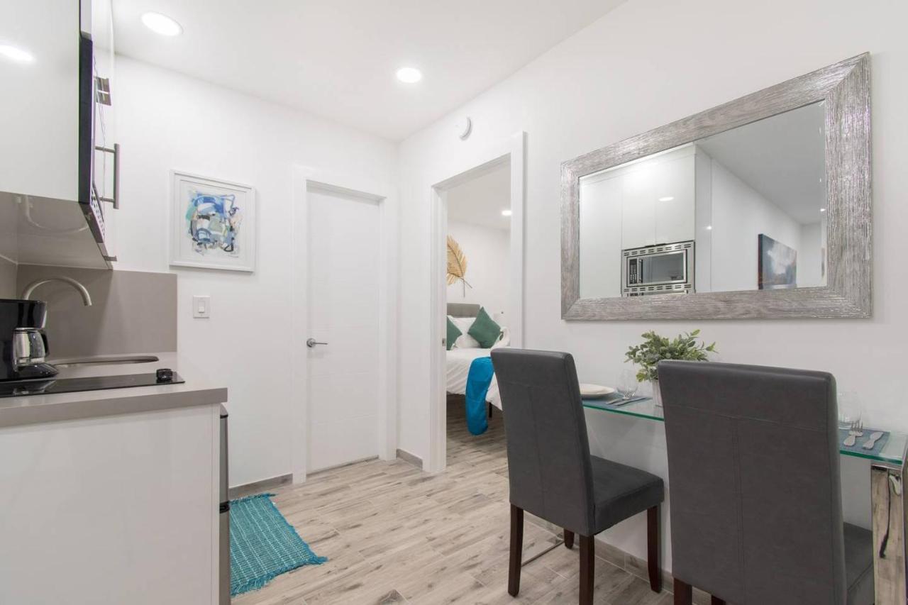 Newly Renovated 1 Bedroom Apt Designer Unit # 3 ดาเนียบีช ภายนอก รูปภาพ